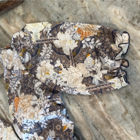 Women’s AQUA BLU Kismet Sophia One Piece short sleeve swimsuit. Size US 10 - Picture 6 of 12